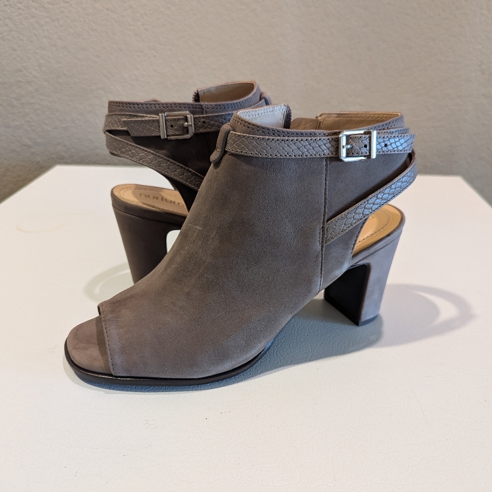NEW Nurture ankle booties